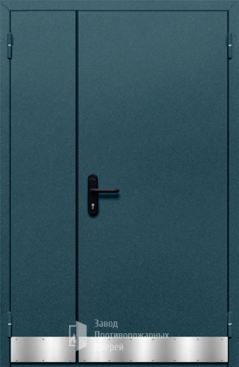 Фото двери «Полуторная с отбойником №33» в Можайску